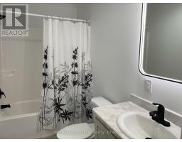 212 SPRUCE DRIVE - 31