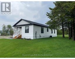 212 SPRUCE DRIVE - 5