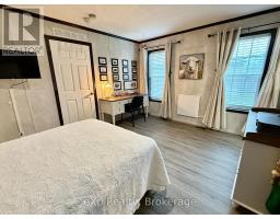 35 DOVE ROAD - 20