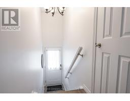 4 - 148 BORDEN STREET - 29
