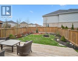 16 ROBBINS RIDGE - 33