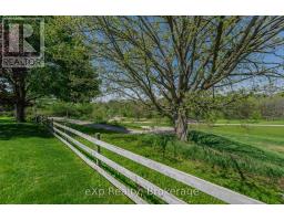 53 WOODLAND DRIVE - 38