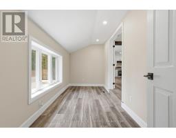 550 WELLINGTON STREET - 23