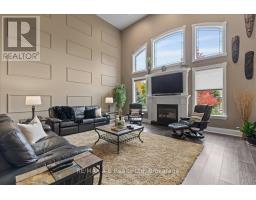 151 HURON ROAD - 14
