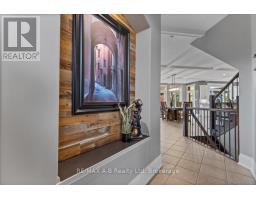 151 HURON ROAD - 28