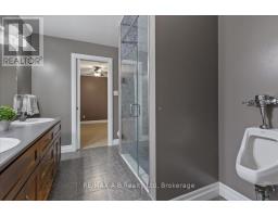 151 HURON ROAD - 42
