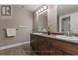 151 HURON ROAD - 46
