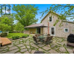 2058 JAMES STREET - 40
