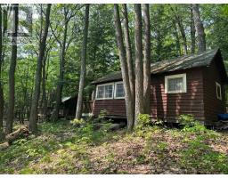 4 - 1254 BARLOCHAN ROAD - 10