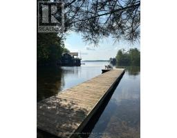 4 - 1254 BARLOCHAN ROAD - 33
