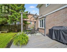 687 CHAMPLAIN AVENUE - 40