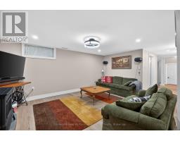 145 SUNCOAST DRIVE W - 30