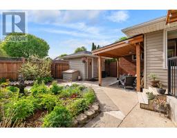 145 SUNCOAST DRIVE W - 40
