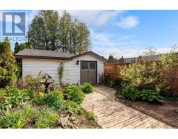 145 SUNCOAST DRIVE W - 42