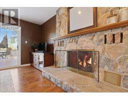 90 WADDELL STREET - 23