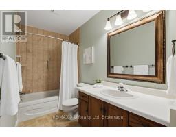 90 WADDELL STREET - 34