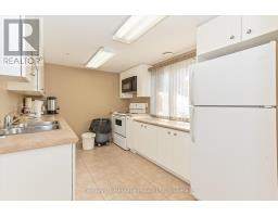 407 - 625 ST DAVID STREET S - 32