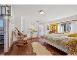 323135 DURHAM ROAD E - 31
