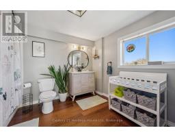 323135 DURHAM ROAD E - 32