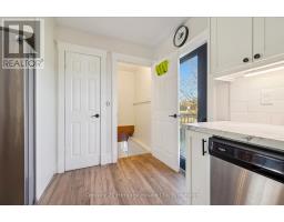323135 DURHAM ROAD E - 33