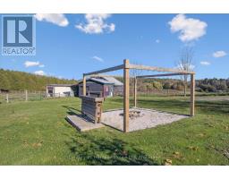323135 DURHAM ROAD E - 46