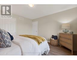 187 LAKE BREEZE DRIVE - 26
