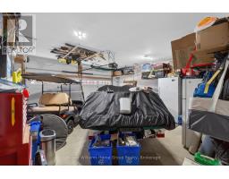 187 LAKE BREEZE DRIVE - 40