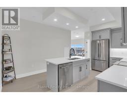 712 - 71 WYNDHAM STREET S - 10