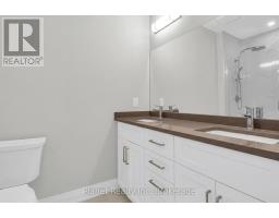712 - 71 WYNDHAM STREET S - 18