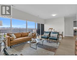 712 - 71 WYNDHAM STREET S - 4