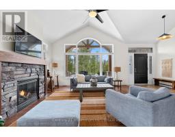 46 FENTON DRIVE - 10
