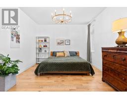 46 FENTON DRIVE - 25