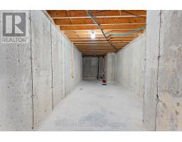 46 FENTON DRIVE - 38