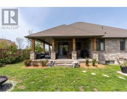 46 FENTON DRIVE - 45