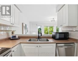 22 LAMBETH WAY - 14