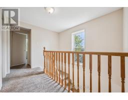 27 - 124 GOSLING GARDENS - 21