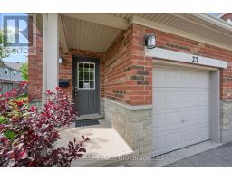 27 - 124 GOSLING GARDENS - 5