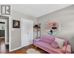 116 SANDERS STREET E - 24