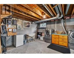 116 SANDERS STREET E - 27