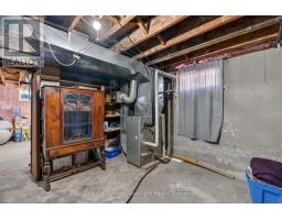 116 SANDERS STREET E - 30