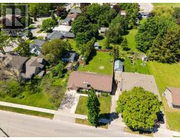 116 SANDERS STREET E - 39