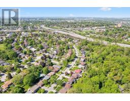 229 ROSS AVENUE - 44