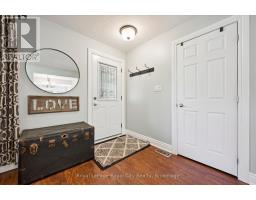 229 ROSS AVENUE - 8