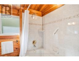 105 ST MORITZ CRESCENT - 26