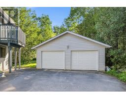 105 ST MORITZ CRESCENT - 28