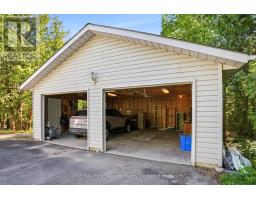 105 ST MORITZ CRESCENT - 29