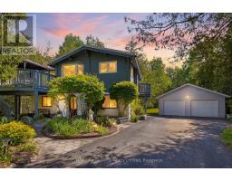 105 ST MORITZ CRESCENT - 34