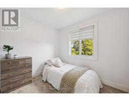 52 STIRLING MACGREGOR DRIVE - 24
