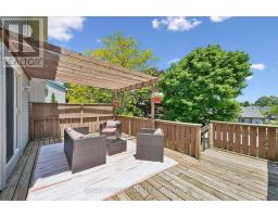52 STIRLING MACGREGOR DRIVE - 36