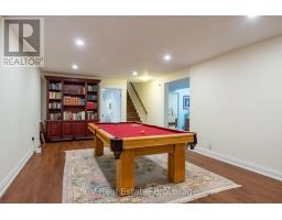 180 ST. EDMUNDS CRESCENT - 35